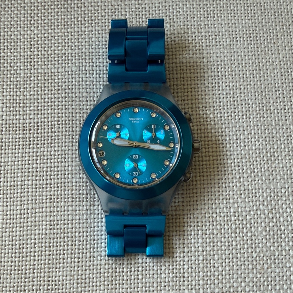 Swatch Full-Blooded Cyan Unisex Watch with case and links - Picture 2 of 5